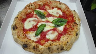 Lucariello Pizzeria Friggitoria