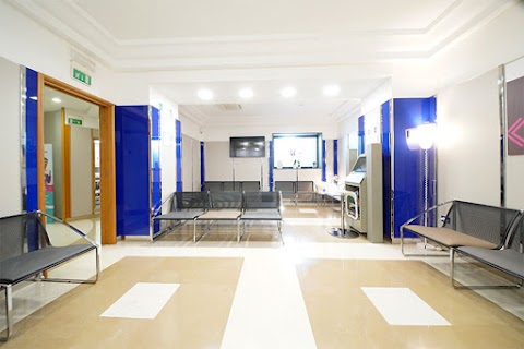 Studio Dentistico Delfino Anzisi (Napoli)