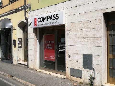Compass Pontedera Gruppo Mediobanca