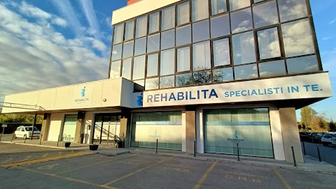 Centro Rehabilita. Specialisti in te.