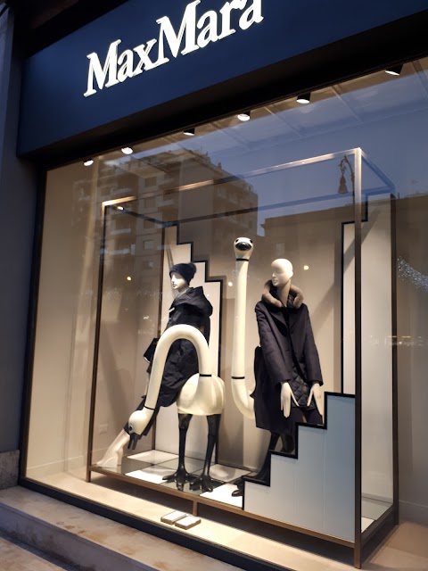 Max Mara