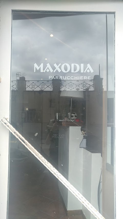 Maxodia