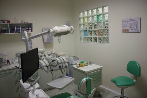 Studio Dentistico Dott. Simone Campanile