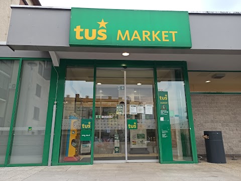 Tuš market Divača