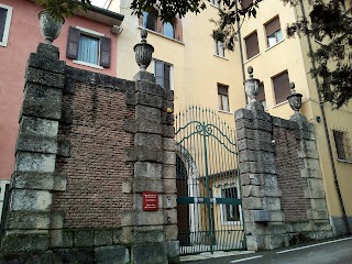 Casa Generalizia Pio Istituto Piccole Suore Sacra Famiglia