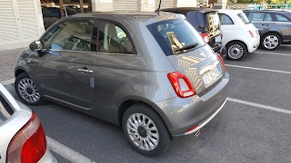 Noleggio Auto e Furgoni Maggiore AmicoBlu - Roma EUR