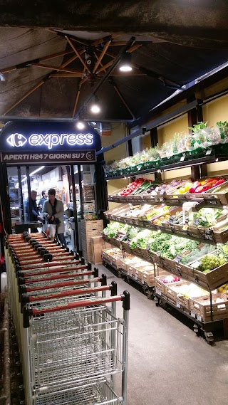 Supermercato Carrefour Express