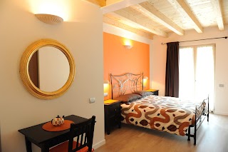 B & B "La Teiera" a Darfo Boario Terme - Bed and Breakfast in Val Camonica - B & B vicino al Lago d'Iseo ed al Lago Moro - B & B lungo la ciclovia dell' Oglio - B & B lungo il cammino di Carlo Magno - Darfo Boario Terme