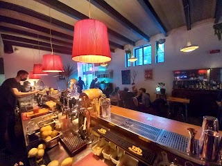 MAMbo cafè