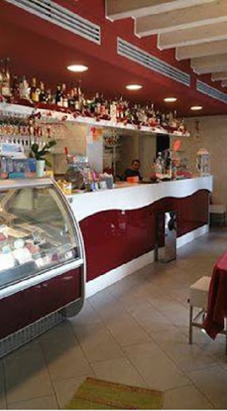 Bar Gelateria Tremosine