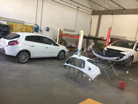 Carrozzeria Montecarlo di Muglia Elia