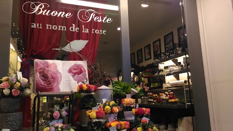 Au Nom de la Rose Buenos Aires