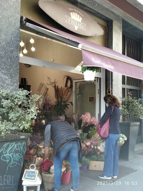 Frida's Milano - corso Genova | Italian Flower Stores