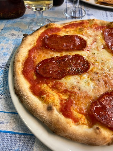 Ristorante - Pizzeria - Farinata "Napoletana"