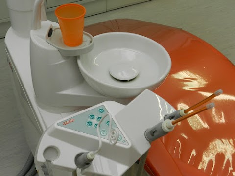 Dr. Mario Maltese Odontoiatra - Dentista a Roma