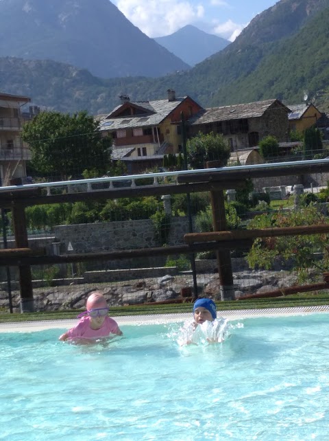 Piscina di Pont-Saint-Martin