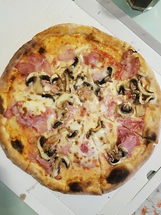 L'artigiano della Vera Pizza Napoletana