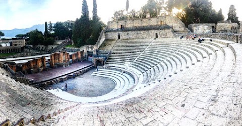 Enjoy Pompeii