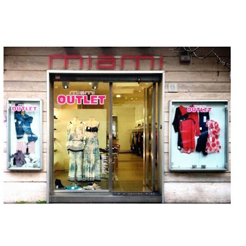 MIAMI FASHION STORE - ABBIGLIAMENTO e ACCESSORI DONNA OUTLET