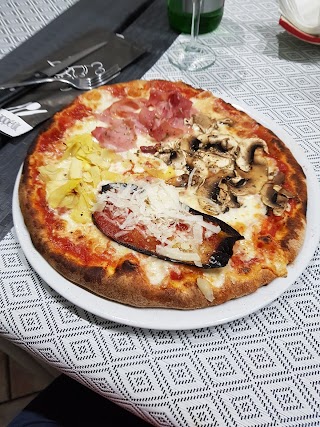 PIZZERIA LA CARAVELLA