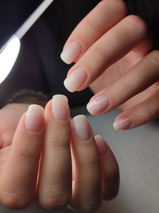 Diva's Nails&Beauty