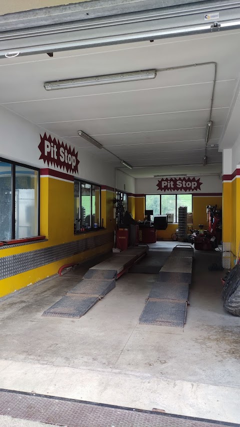 PIT STOP DI PATERNOSTER M. - Driver Center Pirelli