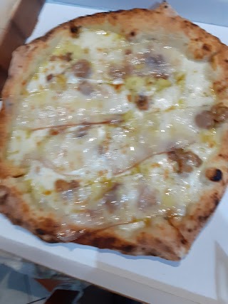 PIZZERIA ROSTICCERIA POLLERIA CARMANTO