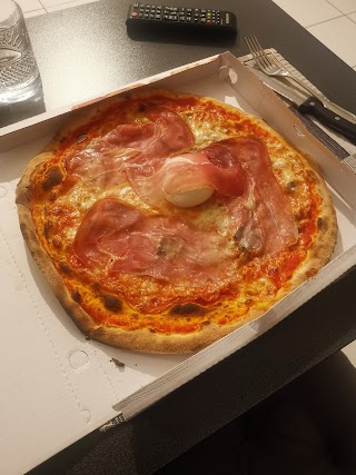 Ai Ghiottoni Pizzeria & Paninoteca