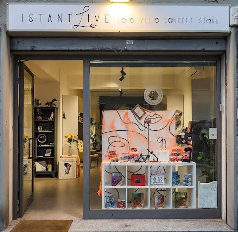 IstantLive Foto Video concept store