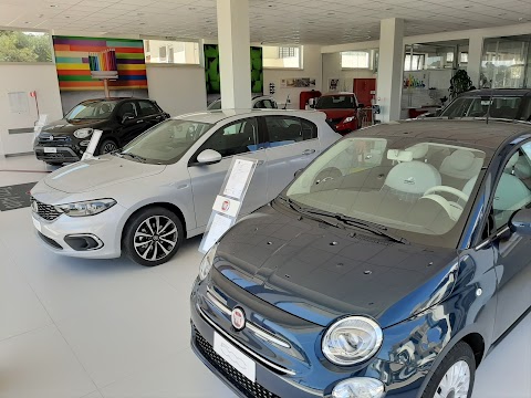 Officina Auto Autorizzata Fiat e Veicoli Commerciali di Zizzi Domenico - Cisternino