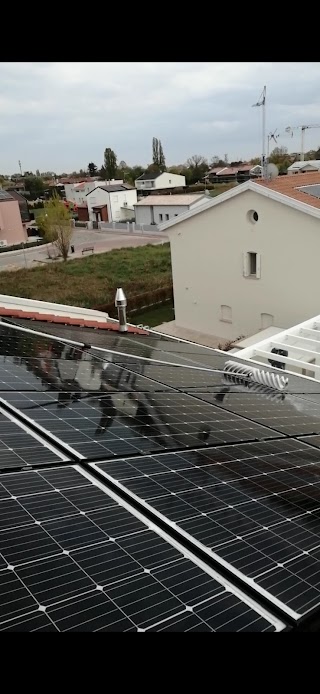 Pulizia Pannelli fotovoltaici AMG