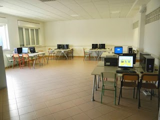 IISS Paciolo-D'Annunzio - Sede liceo scientifico e classico