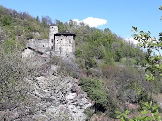 Escursione dal Castello di Quart sino a Nus