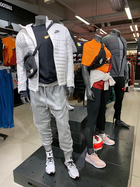 Nike Factory Store