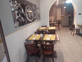 PIZZERIA DAL MANNY (Il Sud AL Nord)