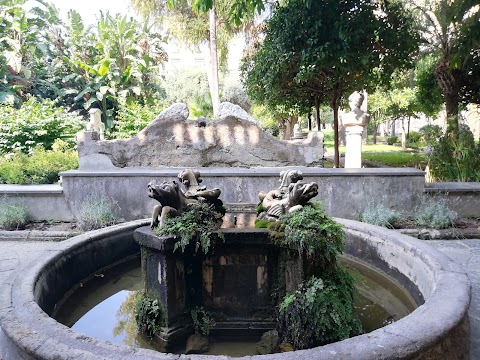 Chiostro di San Marcellino e Festo