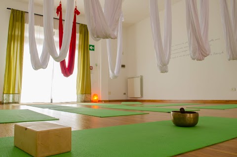 Shanti Sadhana - Centro Yoga e discipline olistiche