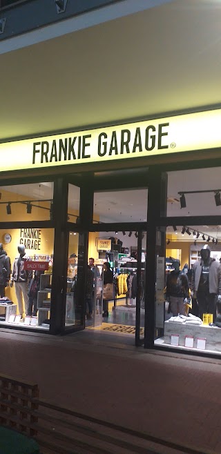 Frankie Garage - Outlet Castel Guelfo