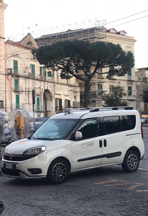 Servizio Taxi H24 Portici - San Giorgio a Cremano - Ercolano - San Giovanni - San Sebastiano al Vesuvio - Ospedale del mare