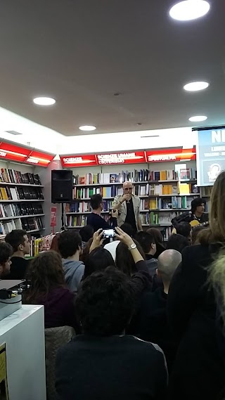 Mondadori Bookstore Velletri