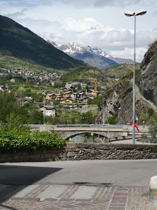 Acorn Adventure, Villeneuve, Alpine Adventure