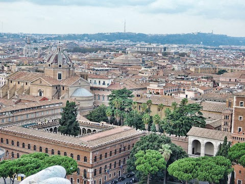 Biblioteca della Società Italiana per Organizzazione Internazionale