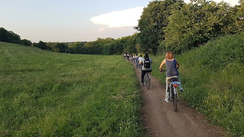 Centro Servizi Appia Antica - EcoBike - Bike Rental