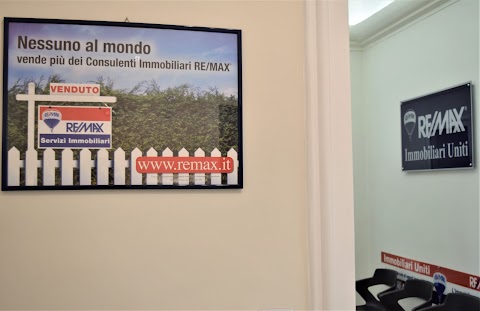 Agenzia Immobiliare RE/MAX Immobiliari Uniti Napoli