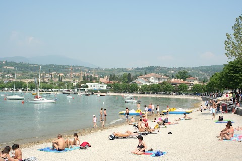 Lido Holiday Beach