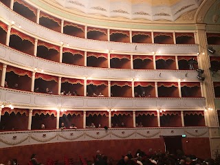 Teatro Petrarca