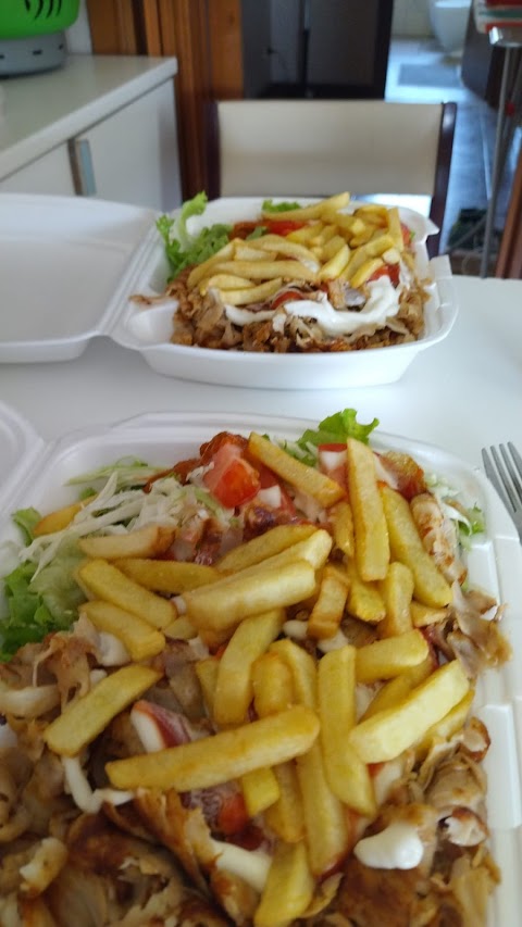 Strada Grill Doner Kebab