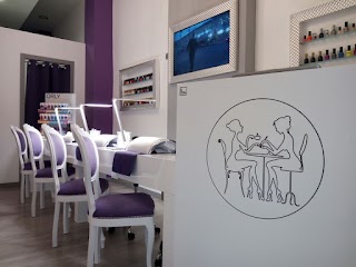 La French Nail Bar