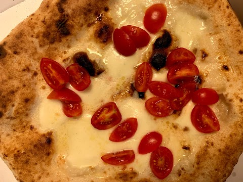 Pizzeria Made In Naples