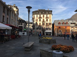 Aprium Pharmacie du Mont Blanc